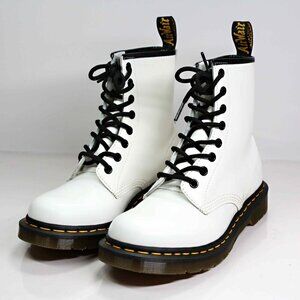 NIB Dr. Martens 1460 W White Smooth Leather Lace Up Boots, Size 7, EU 38